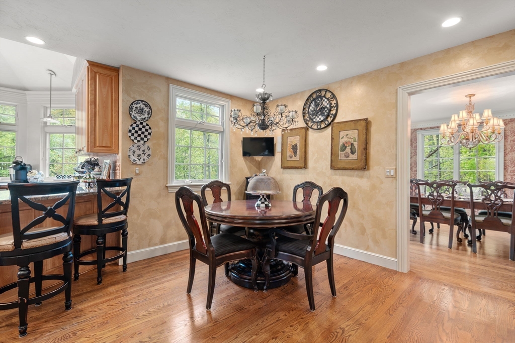 71 Sears Road Southborough, MA 01772 - Photo 11 of 39