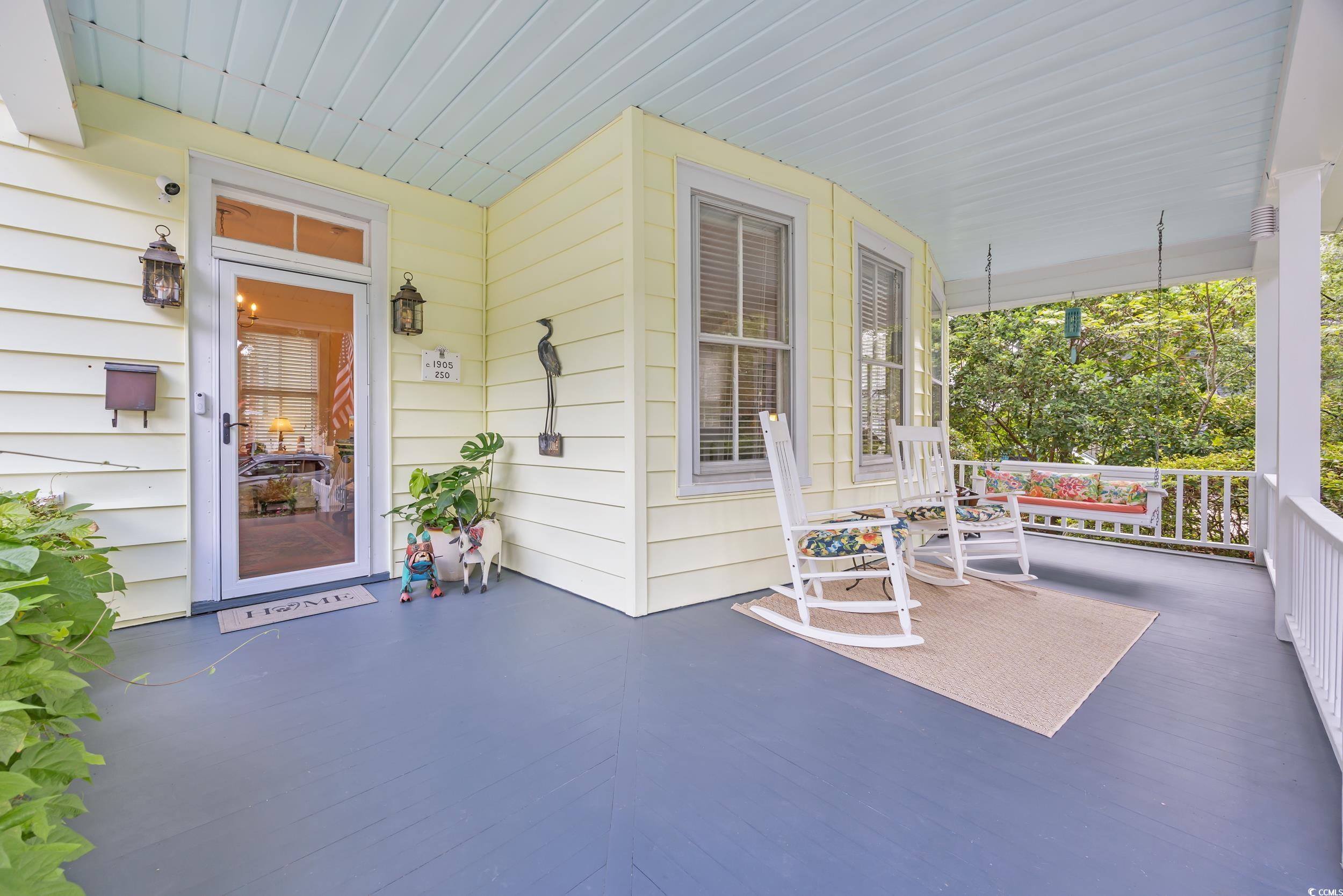 209 Cannon Street Georgetown, SC 29440 - Photo 7 of 34 View of covered porch