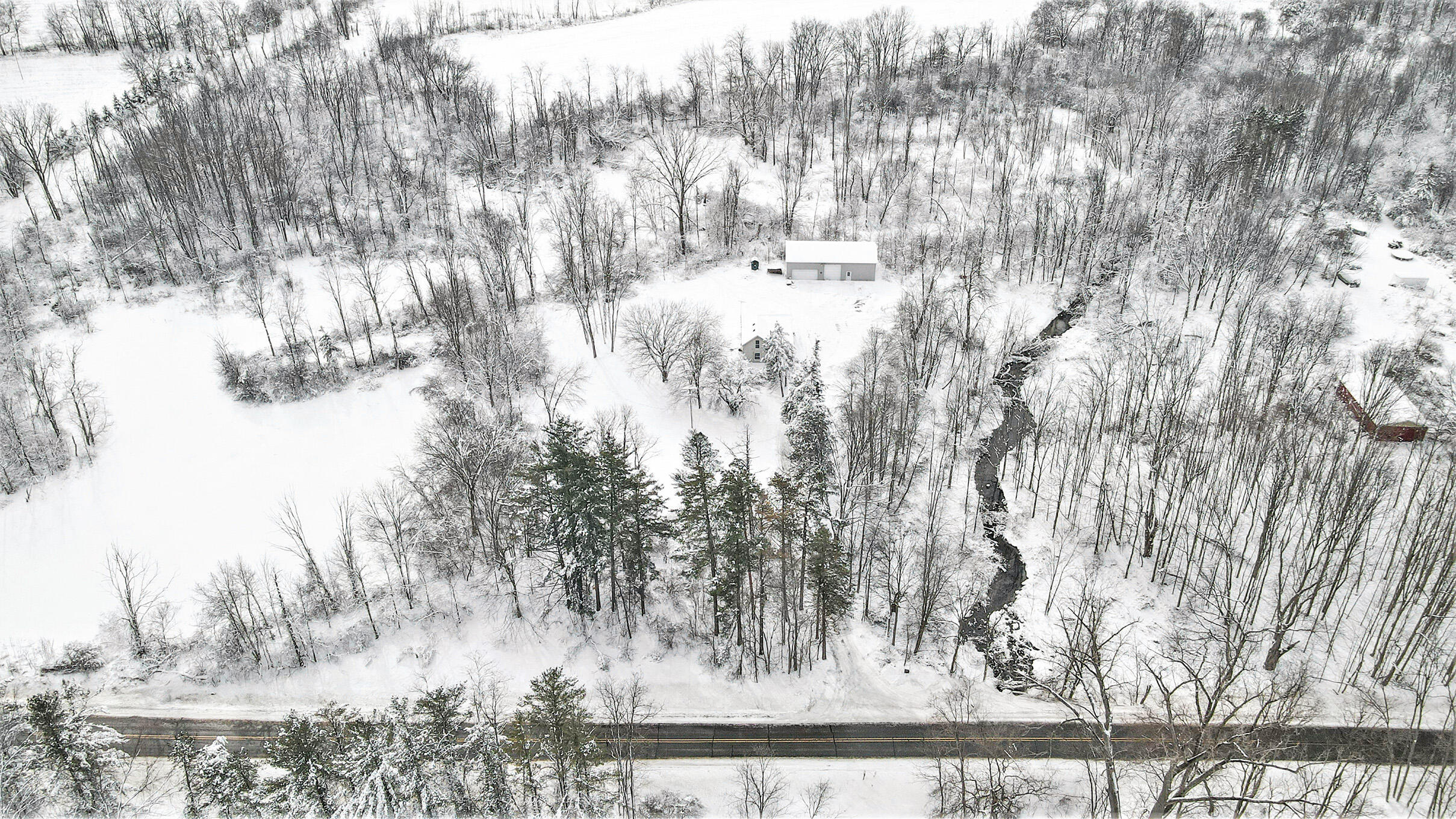 11475 Sears Road Concord, MI 49237 - Photo 52 of 56 Photo_6553864_DJI_264_jpg_5648455_0_2022