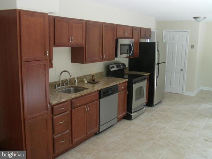 5927 Ebenezer Road White Marsh, MD 21162 - Photo 4 of 24 Kitchen