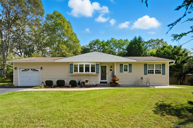 $649,990 | 347 Wading River Road, Manorville, NY 11949