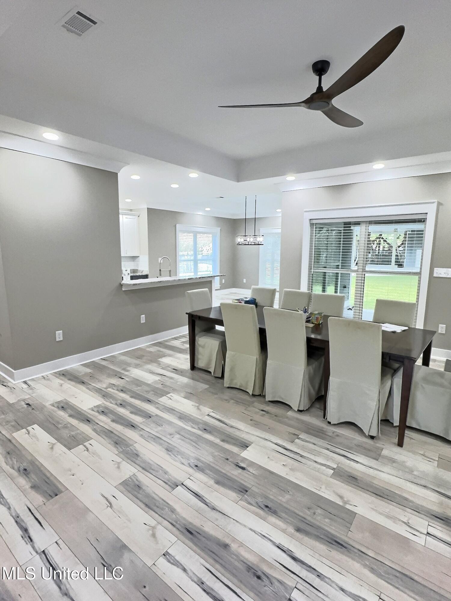 3529 Government Street Ocean Springs, MS 39564 - Photo 11 of 80 exposio_133320851