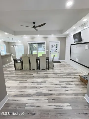 $899,999 | 3529 Government Street, Ocean Springs, MS 39564