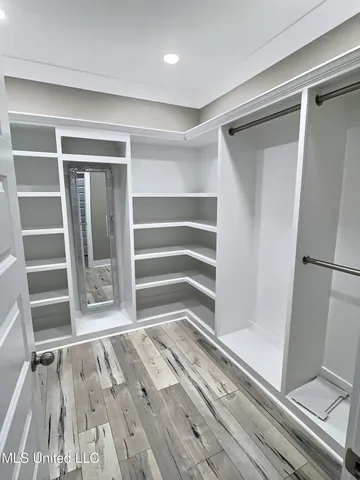 $899,999 | 3529 Government Street, Ocean Springs, MS 39564