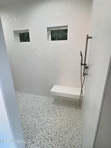 $899,999 | 3529 Government Street, Ocean Springs, MS 39564