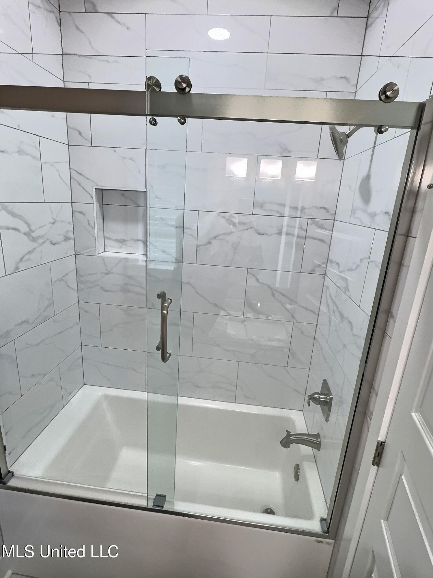 3529 Government Street Ocean Springs, MS 39564 - Photo 39 of 80 exposio_133320904