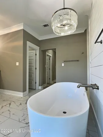 $899,999 | 3529 Government Street, Ocean Springs, MS 39564