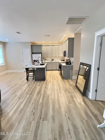 $899,999 | 3529 Government Street, Ocean Springs, MS 39564