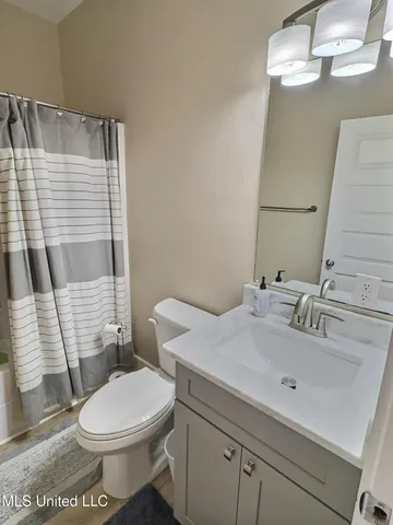 $899,999 | 3529 Government Street, Ocean Springs, MS 39564