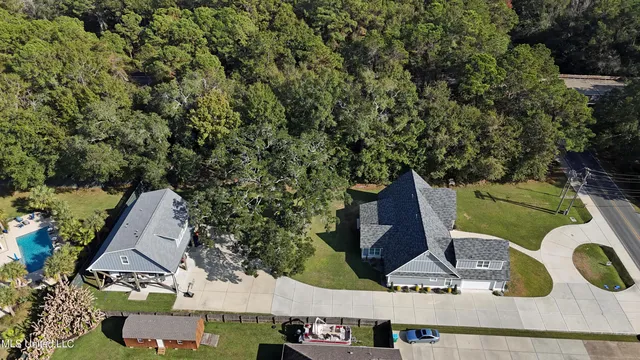 $899,999 | 3529 Government Street, Ocean Springs, MS 39564