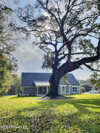 $899,999 | 3529 Government Street, Ocean Springs, MS 39564