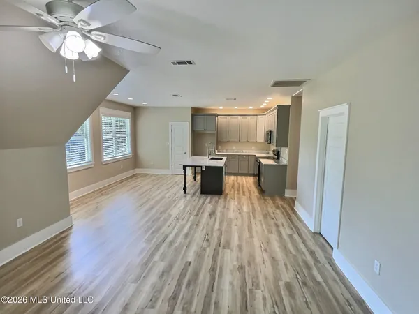 $859,999 | 3529 Government Street, Ocean Springs, MS 39564