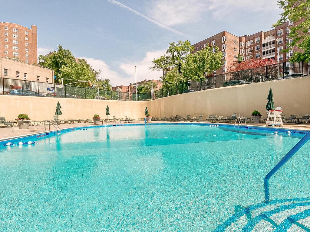 555 Kappock Street, Unit 18C Bronx, NY 10463 - Photo 17 of 19 a view of a swimming pool and an outdoor space