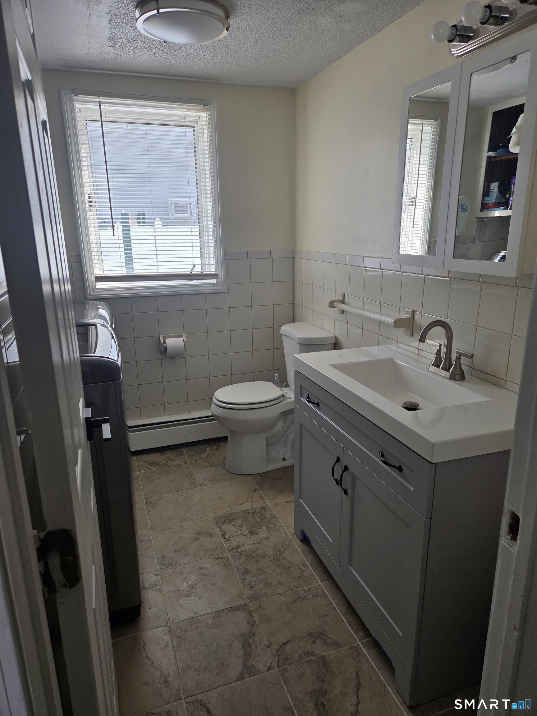 1101 Highland Avenue Waterbury, CT 06708 - Photo 10 of 20