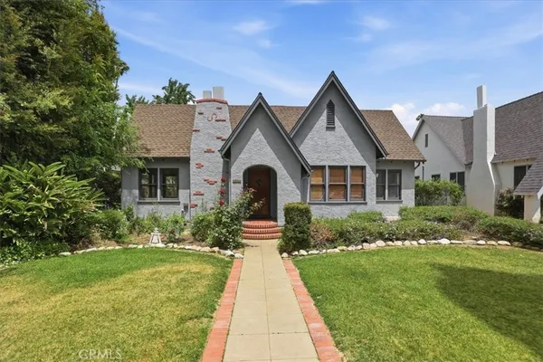$975,000 | 3589 Castle Reagh Place, Riverside, CA 92506
