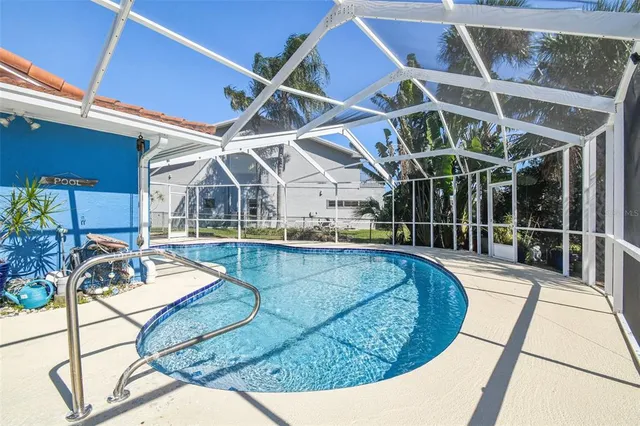 $4,250 | 5050 Porpoise Place, New Port Richey, FL 34652