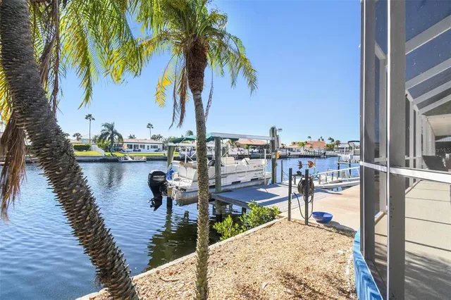 $4,250 | 5050 Porpoise Place, New Port Richey, FL 34652