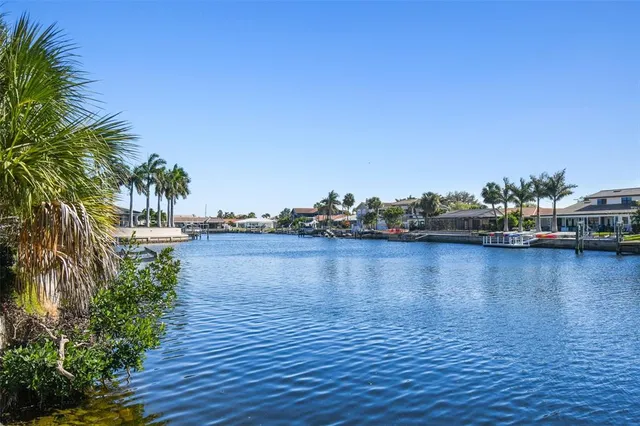 $4,250 | 5050 Porpoise Place, New Port Richey, FL 34652