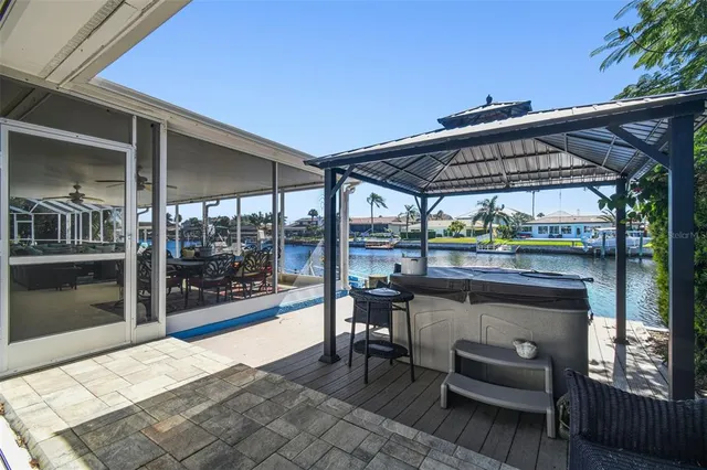 $4,250 | 5050 Porpoise Place, New Port Richey, FL 34652