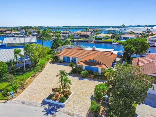 $4,250 | 5050 Porpoise Place, New Port Richey, FL 34652