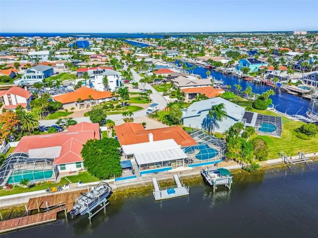 $4,250 | 5050 Porpoise Place, New Port Richey, FL 34652