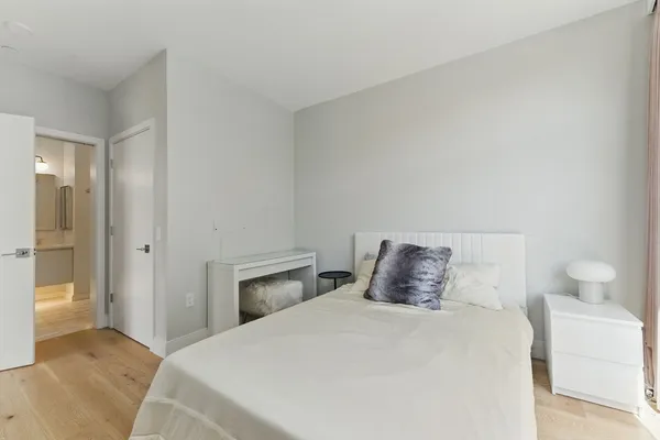 $4,500 | 191 Washington Street, Unit 524, Boston, MA 02135