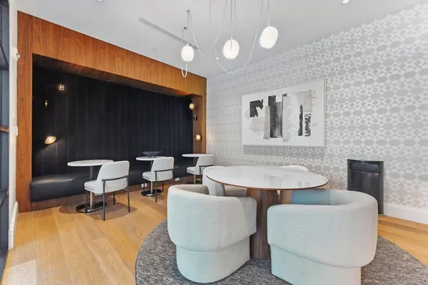 $4,500 | 191 Washington Street, Unit 524, Boston, MA 02135