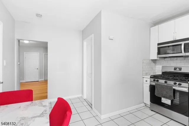 $500,000 | 431 East Jersey Street, Elizabeth Port, NJ 07206