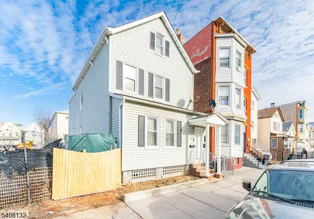 $500,000 | 431 East Jersey Street, Elizabeth Port, NJ 07206