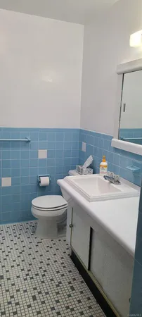 $3,000 | 22-22 149th Street, Unit 2 | Whitestone