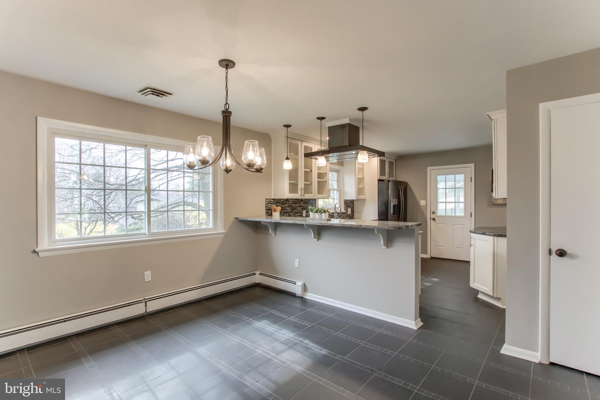 4858 Hawthorn Road Harrisburg, PA 17111 - Photo 14 of 61 Gallery Image 14