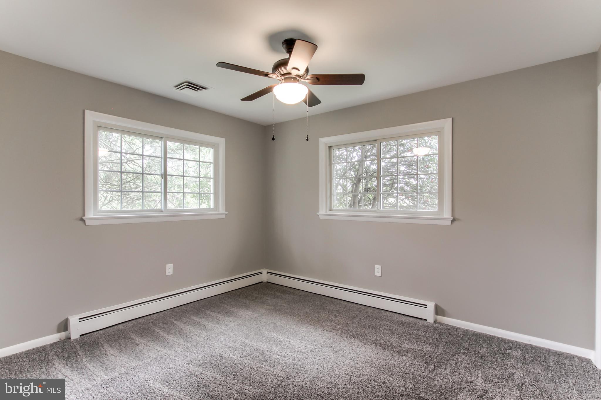 4858 Hawthorn Road Harrisburg, PA 17111 - Photo 28 of 61 Gallery Image 28