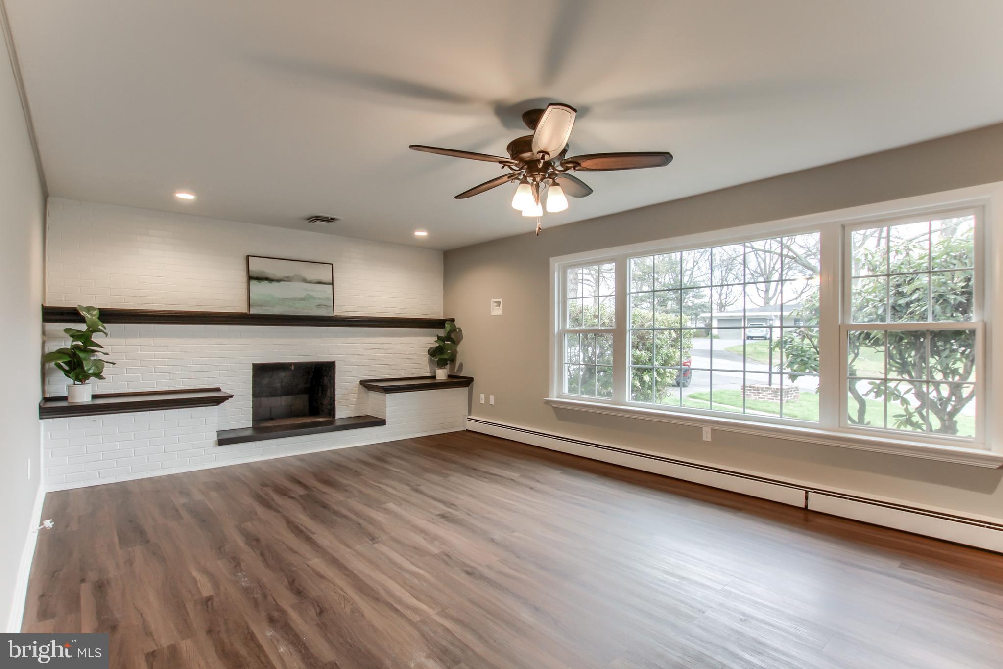 4858 Hawthorn Road Harrisburg, PA 17111 - Photo 4 of 61 Gallery Image 4