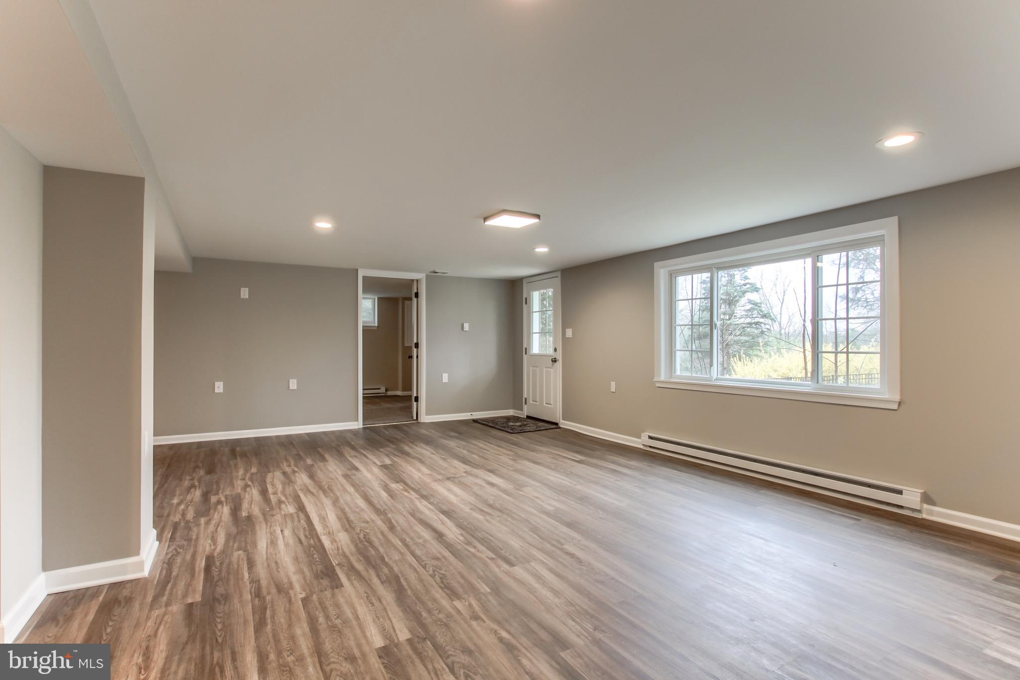 4858 Hawthorn Road Harrisburg, PA 17111 - Photo 35 of 61 Gallery Image 35