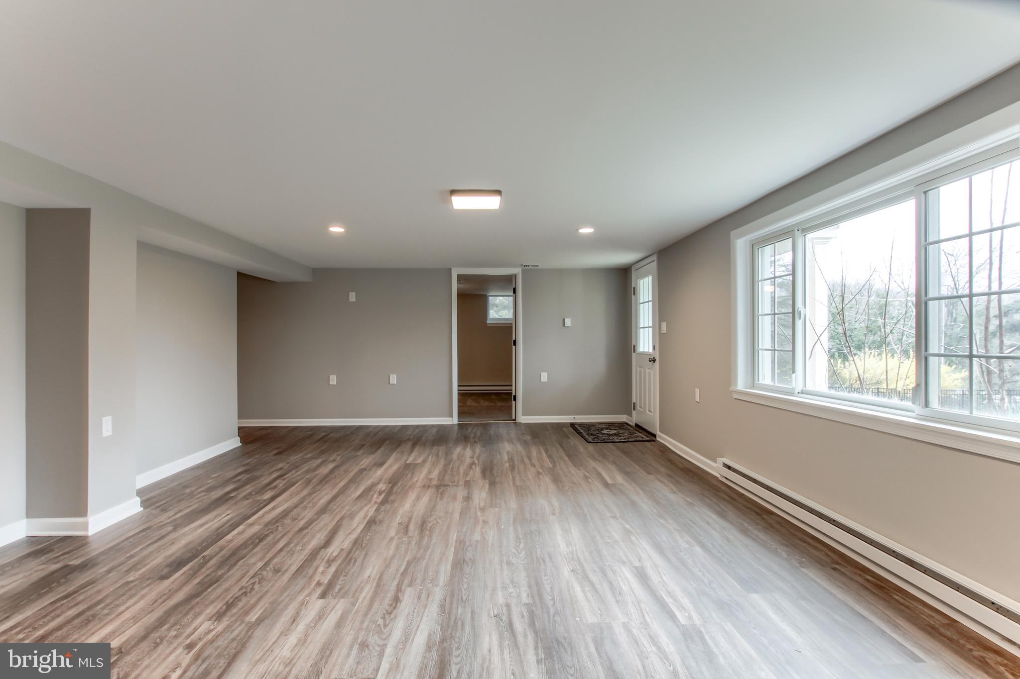 4858 Hawthorn Road Harrisburg, PA 17111 - Photo 36 of 61 Gallery Image 36