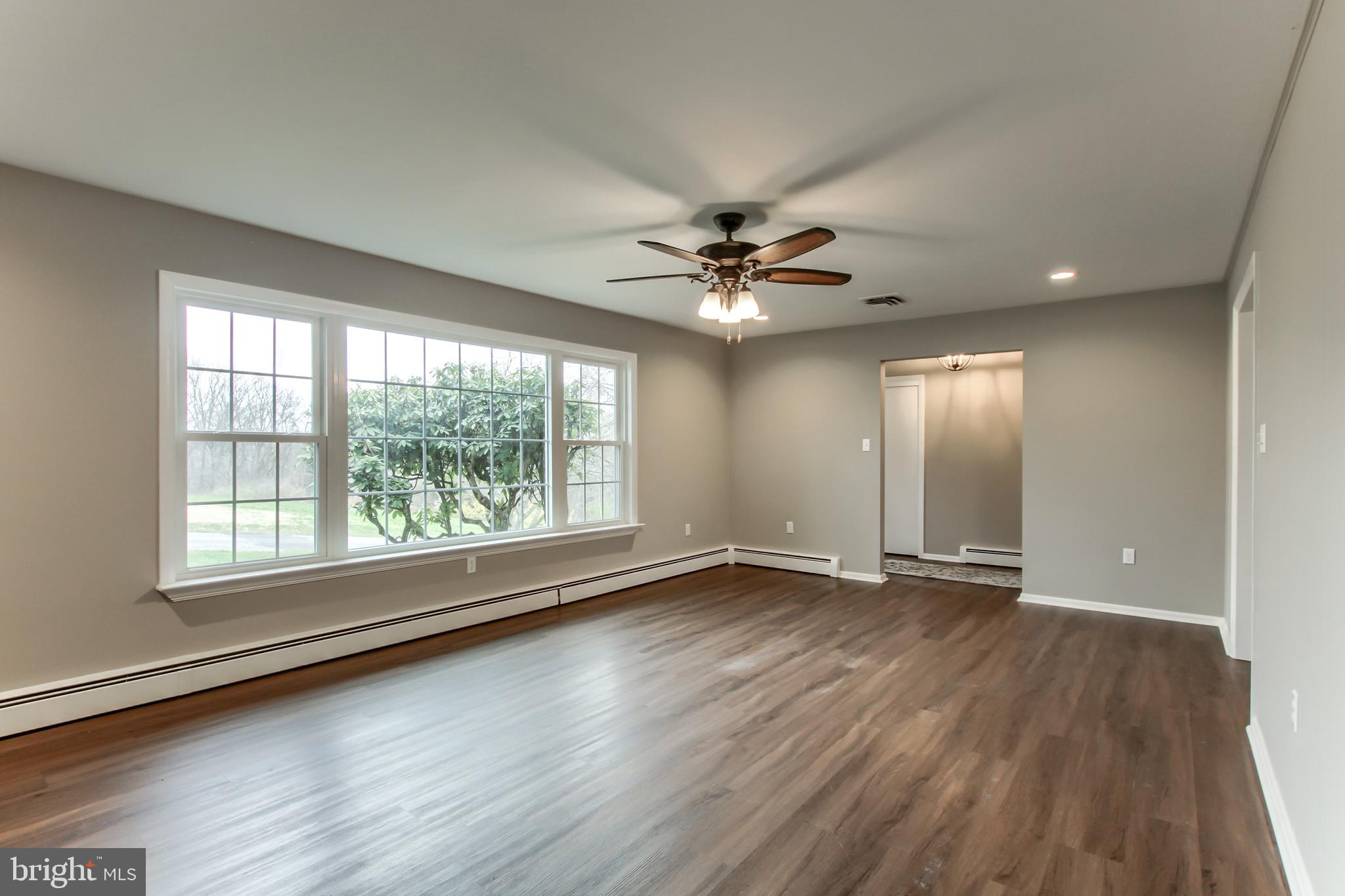 4858 Hawthorn Road Harrisburg, PA 17111 - Photo 5 of 61 Gallery Image 5