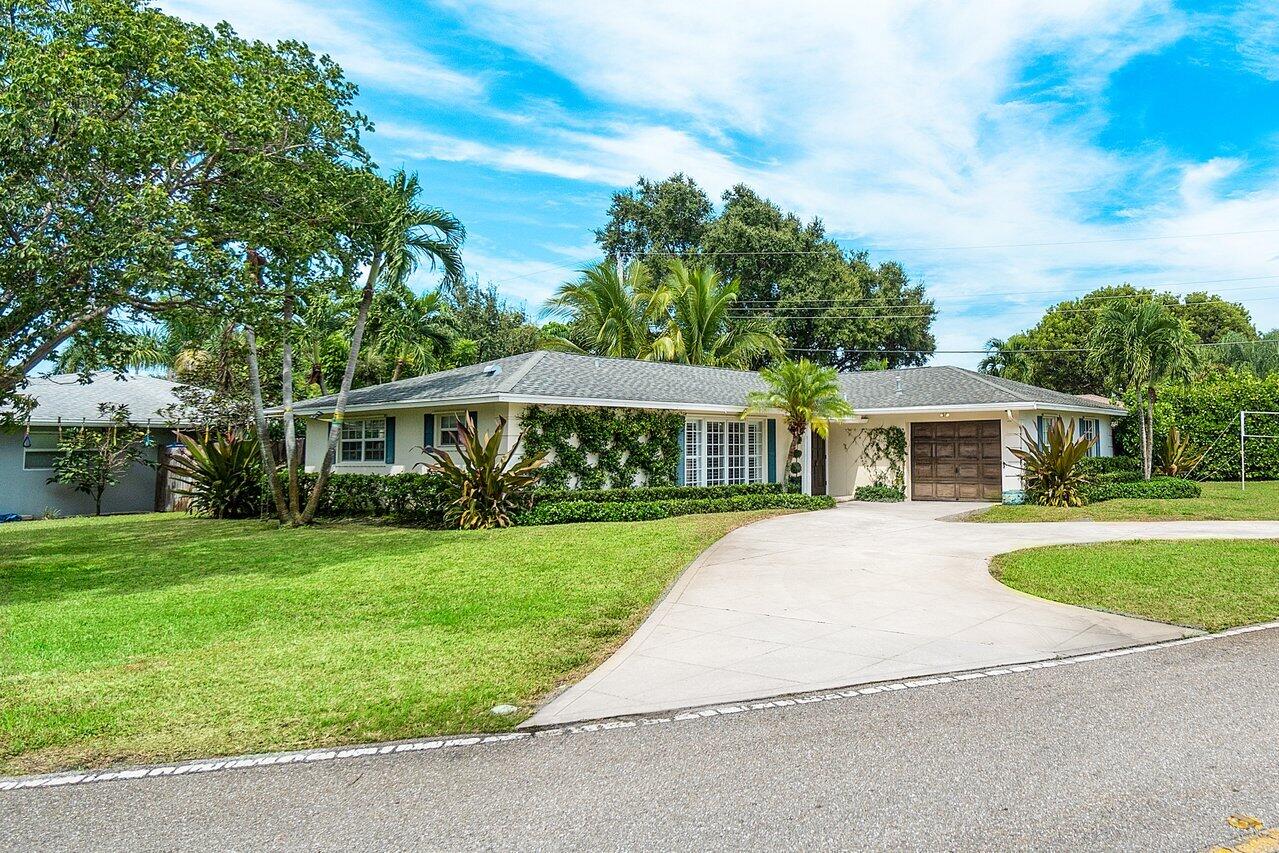 485 Dover Road Tequesta, FL 33469 - Photo 1 of 24 001-485DoverRoad-Tequesta-FL-33469-SMALL