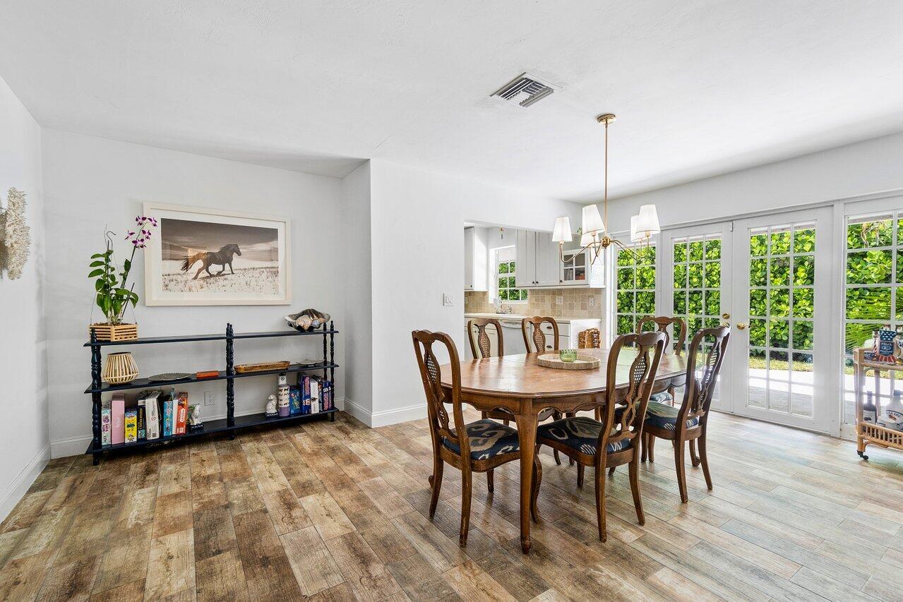 485 Dover Road Tequesta, FL 33469 - Photo 8 of 24 012-485DoverRoad-Tequesta-FL-33469-SMALL