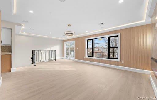 249-17 147th Road, Unit 1 Queens, NY 11422 - Photo 2 of 13 Spacious LIVING room featuring balcony