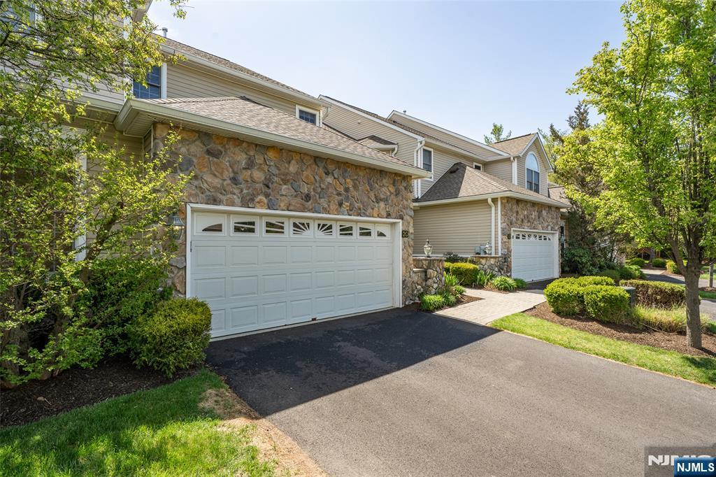 20 Pine Valley Road, Unit 148 Livingston, NJ 07039 - Photo 2 of 38