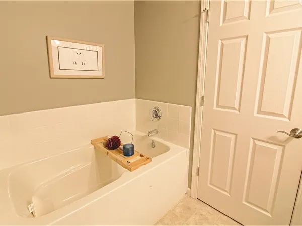 $475,000 | 207 Farmall Drive, Hinesburg, VT 05461