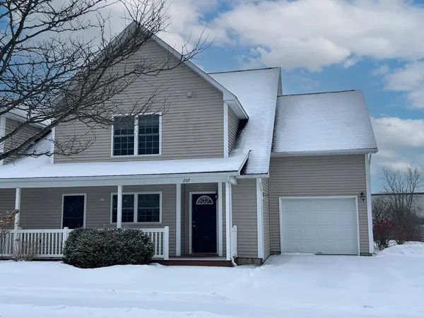 $450,000 | 207 Farmall Drive, Hinesburg, VT 05461