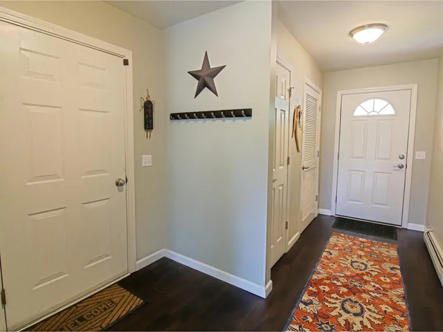 $499,000 | 207 Farmall Drive, Hinesburg, VT 05461