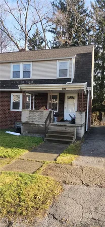 $750 | 3943-3947 Riley Avenue, Struthers, OH 44471