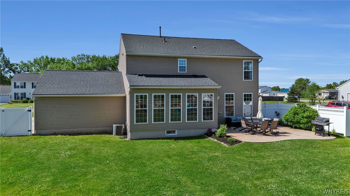 6505 Harvest Ridge Way Lockport, NY 14094 - Photo 47 of 50
