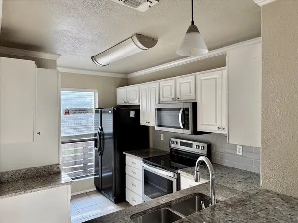 $1,450 | 2018 West Rundberg Lane, Unit 6A, Austin, TX 78758