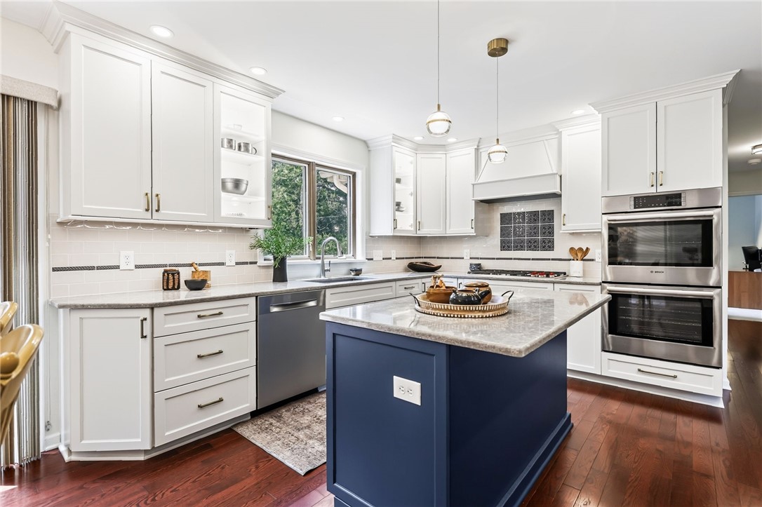 45 Split Rock Road Pittsford, NY 14534 - Photo 12 of 49