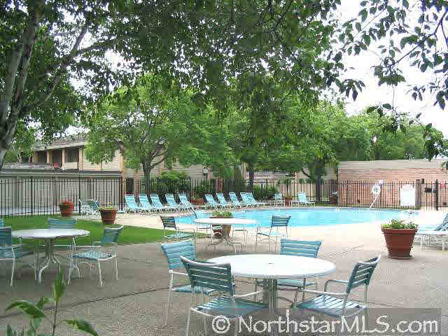 6312 Barrie Road, Unit 2C Edina, MN 55435 - Photo 10 of 10