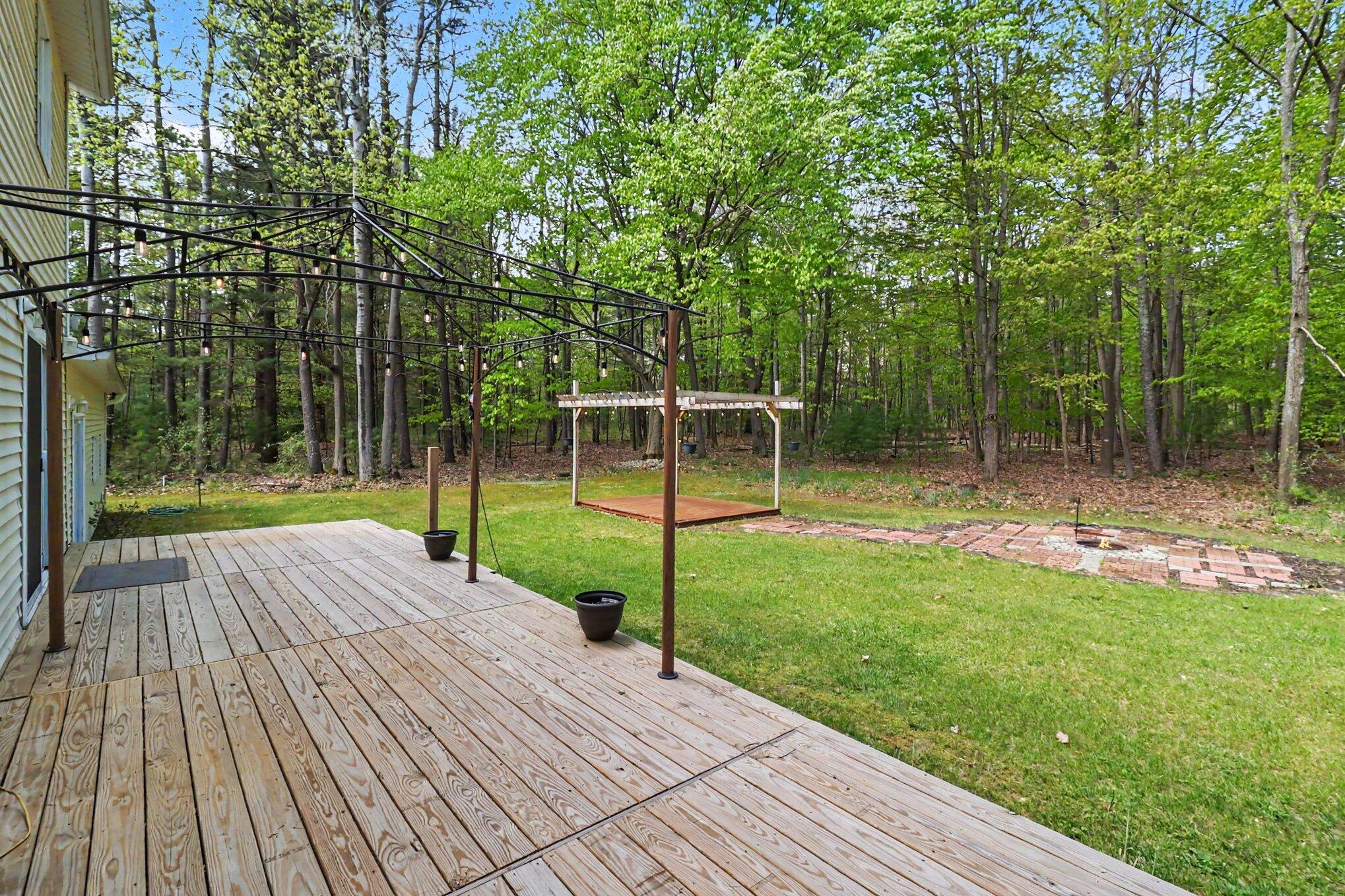 4370 Red Apple Road Manistee, MI 49660 - Photo 34 of 49 034_file_8198