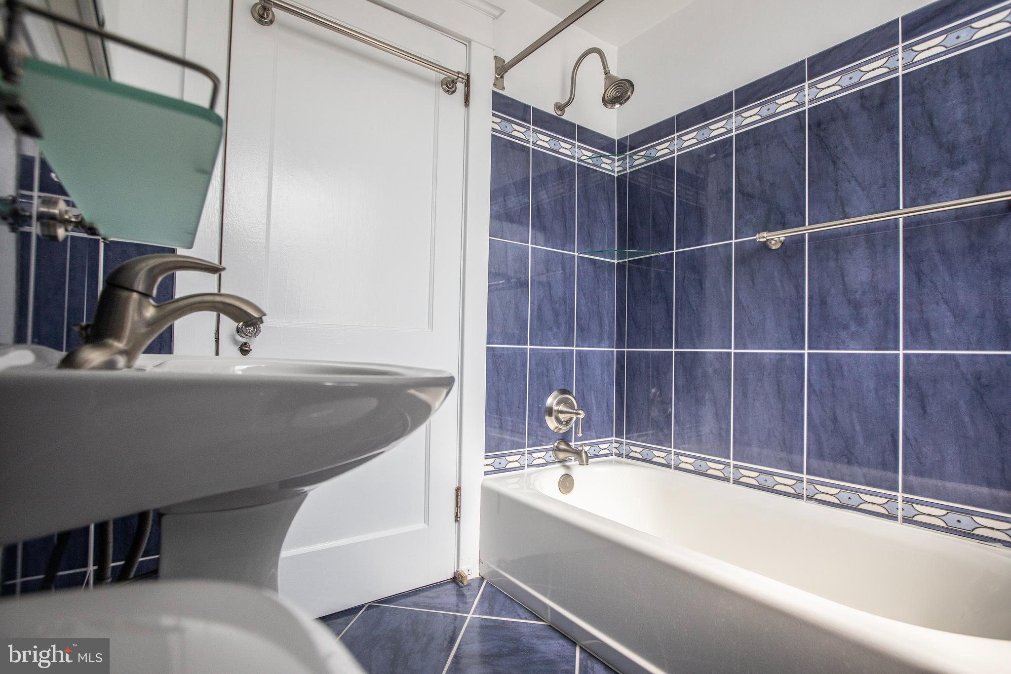 311 Wellesley Road Philadelphia, PA 19119 - Photo 27 of 32 Full bathroom, 3rd floor